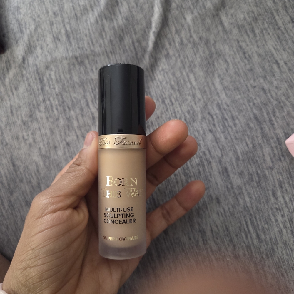 Too Faced Born This Way Concealer .New,Only Opened From Box To Show That Its New - Picture 3 of 4